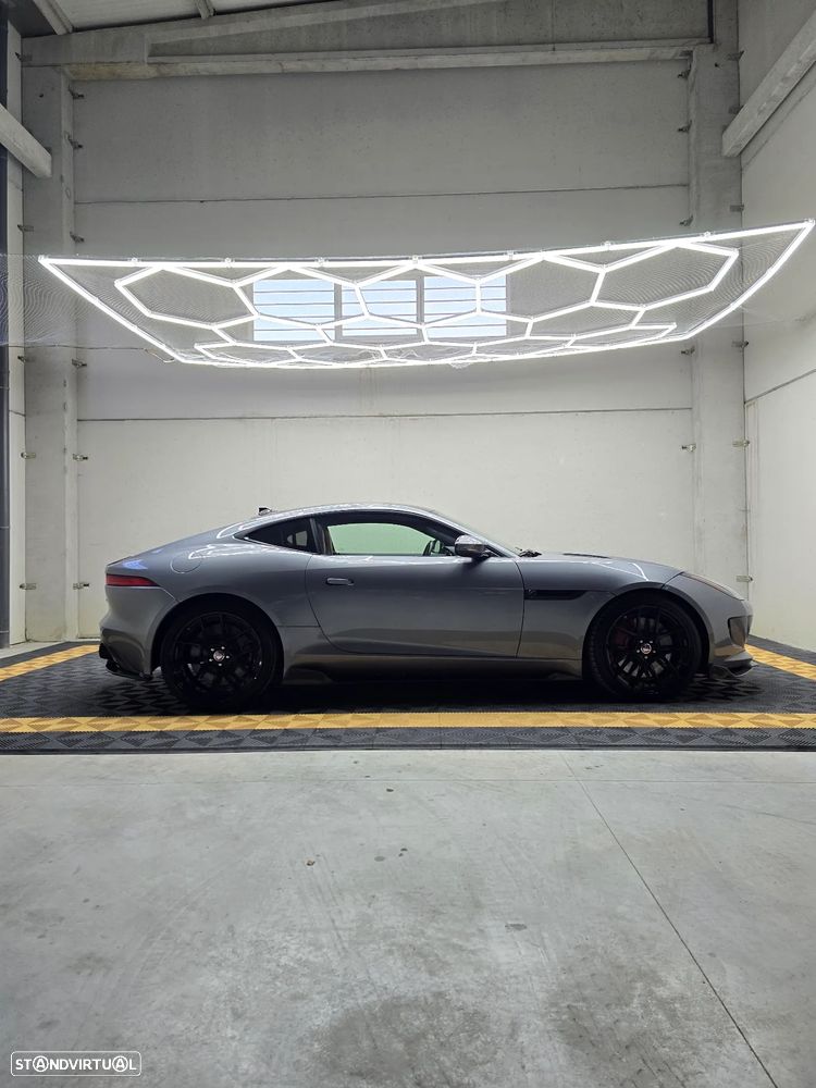 Jaguar F-Type R Aut. - 8