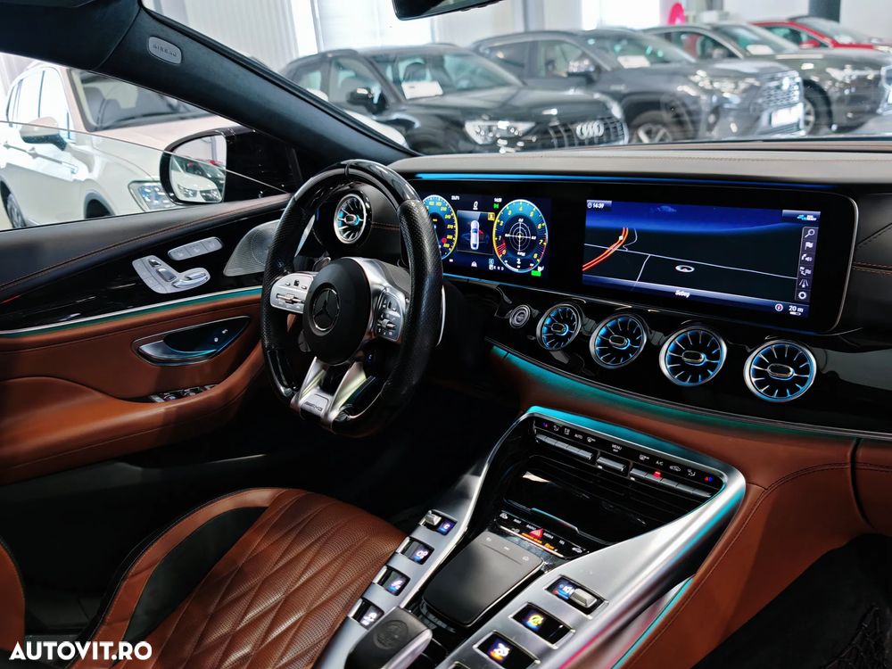 Mercedes-Benz AMG GT 53 4MATIC+ - 17