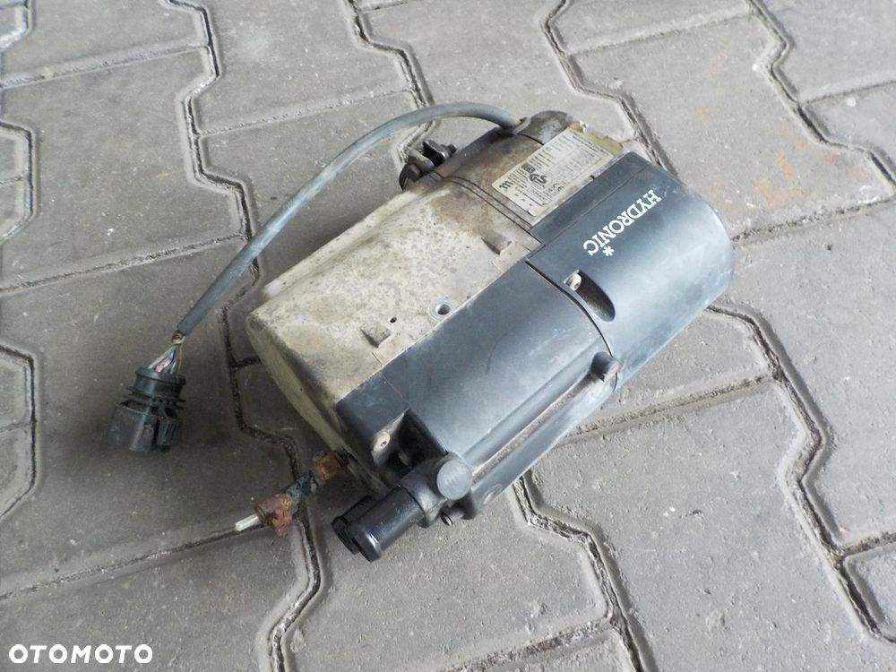 PIECYK DOGRZEWACZ HYDRONIC EBERSPACHER D5WSC 12V DIESEL - 2