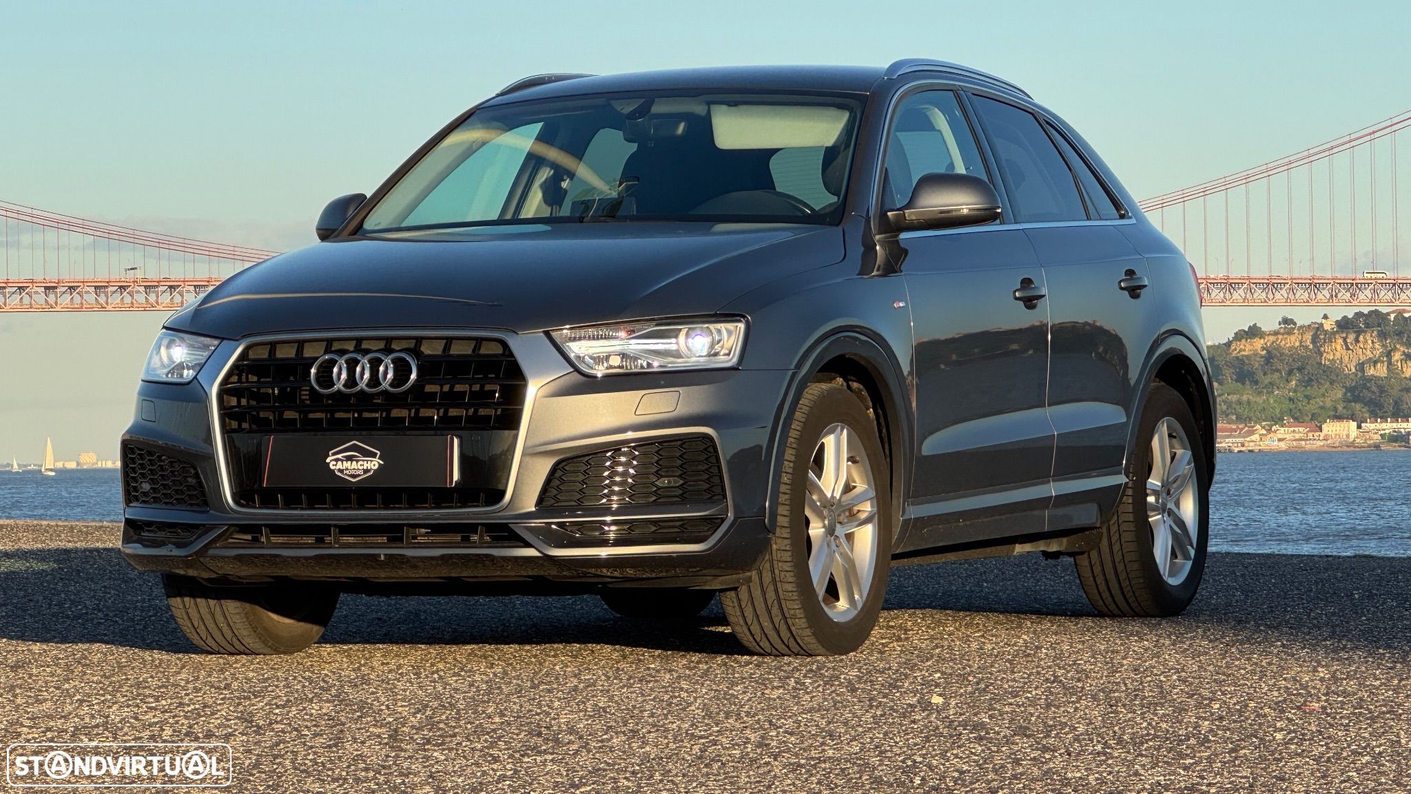 Audi Q3 2.0 TDI S-line - 1