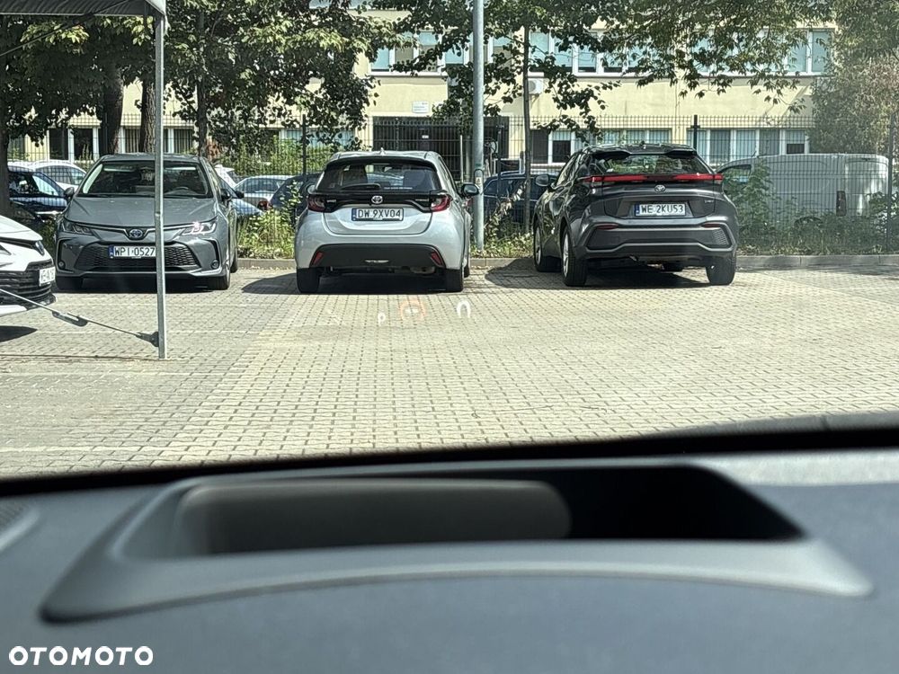 Toyota Yaris Hybrid 1.5 GR Sport - 15