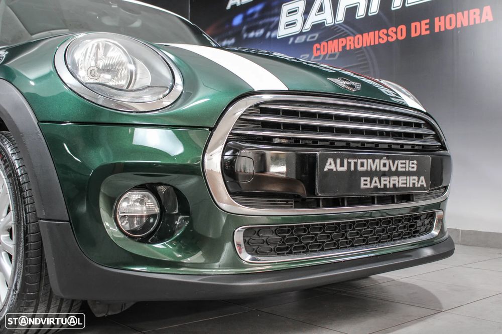 MINI 5 Portas Cooper D - 25