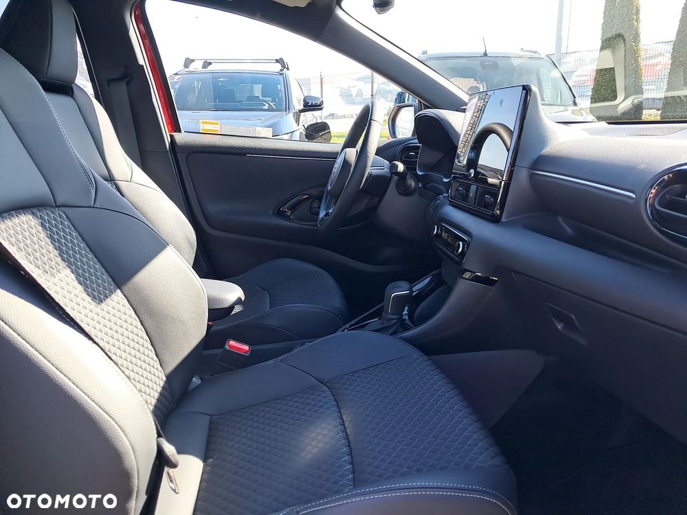 Toyota Yaris Hybrid 1.5 Executive - 23