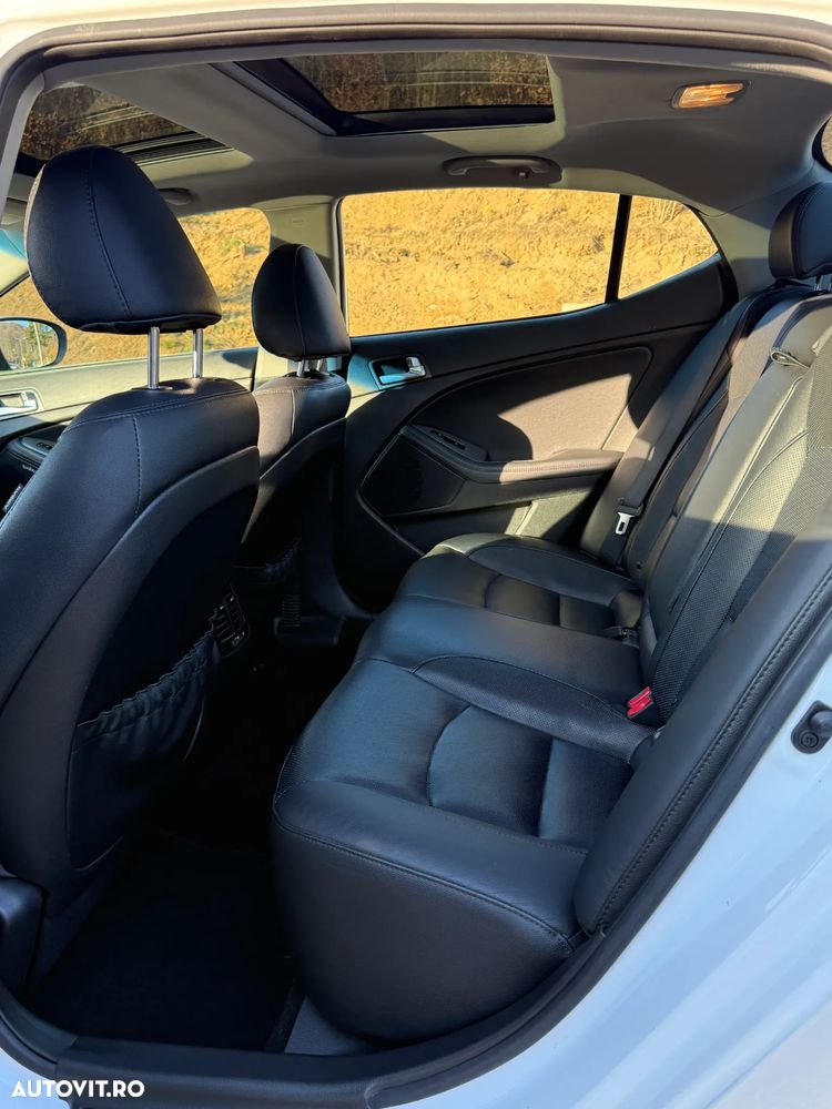 Kia Optima 2.0 T-GDI 6AT GT - 14