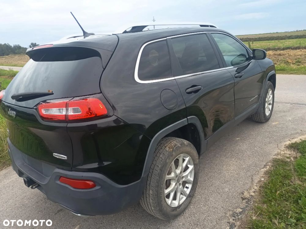 Jeep Cherokee - 5