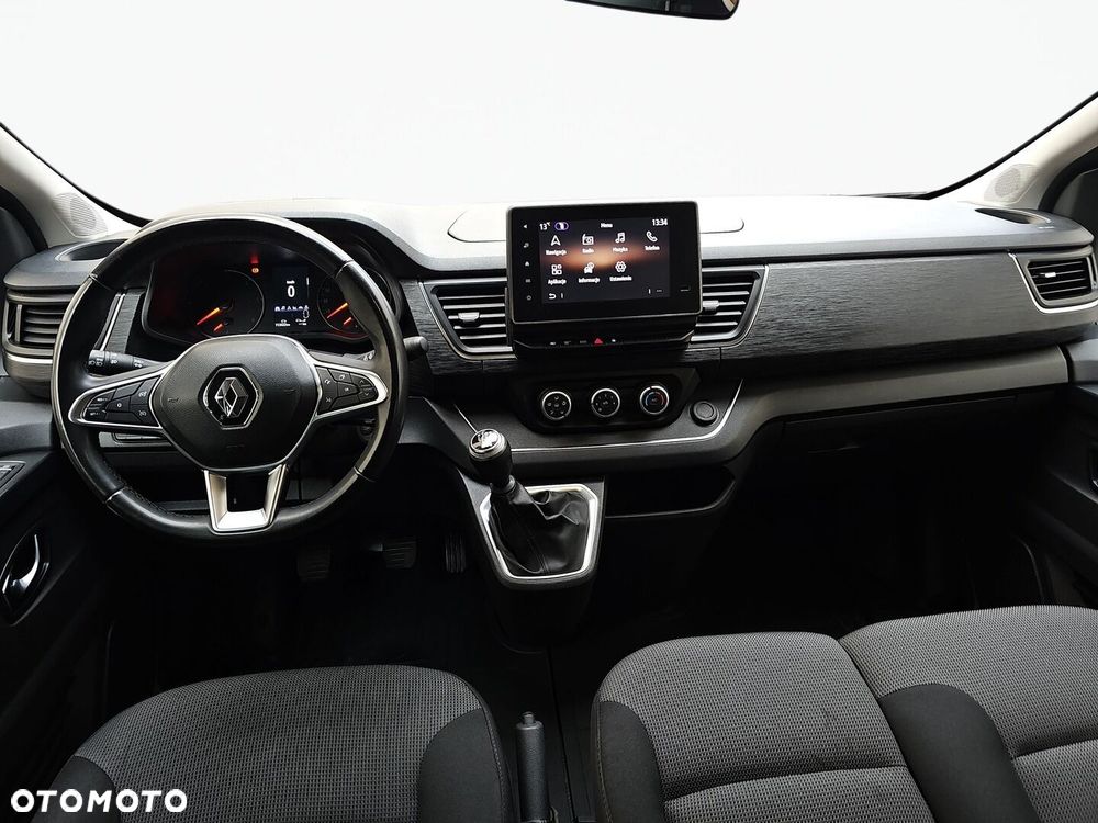 Renault Trafic - 32