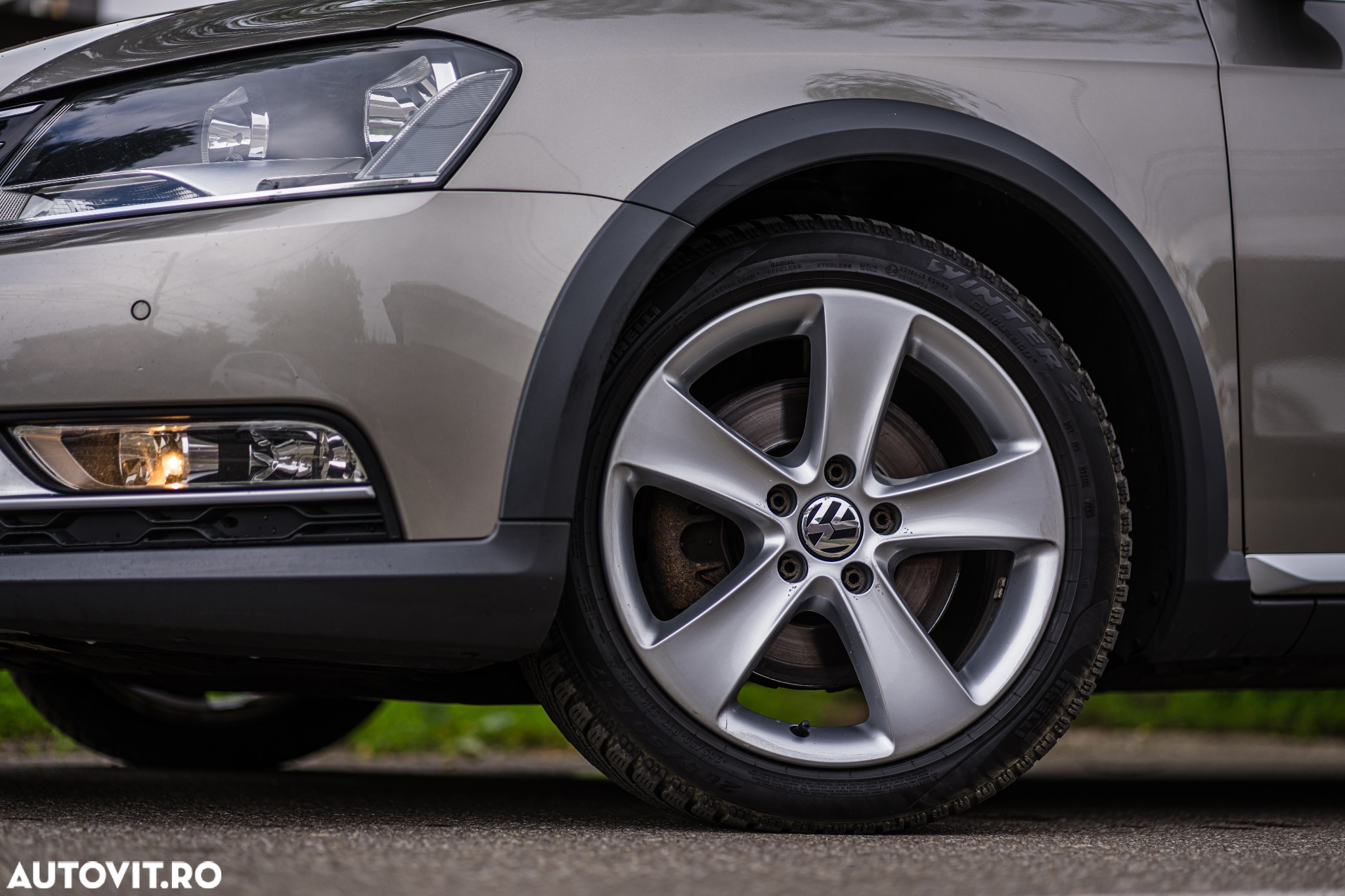 Volkswagen Passat Alltrack 2.0 TDI 4Motion DSG BlueMotion Tec - 24