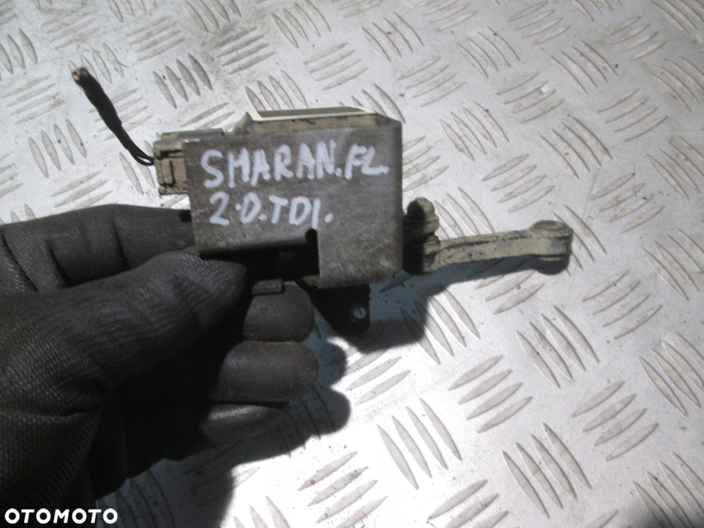 CZUJNIK POZIOMOWANIA ŚWIATEŁ XENON VW SHARAN BORA OCTAVIA SUPERB 4B0907503 - 2