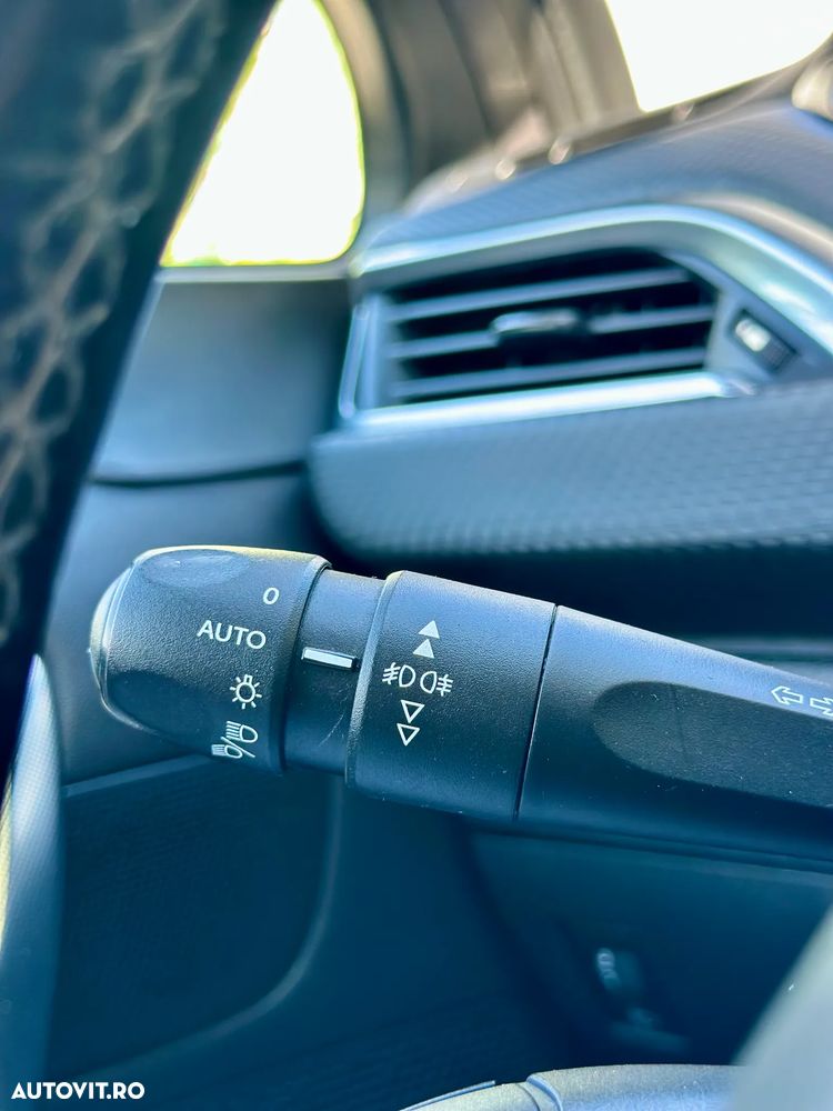 PEUGEOT 2008 2016 — imagine 16