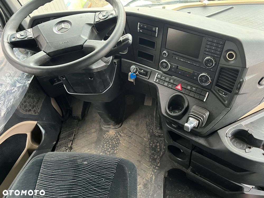 Mercedes-Benz Actros 4x4 1848 - 14