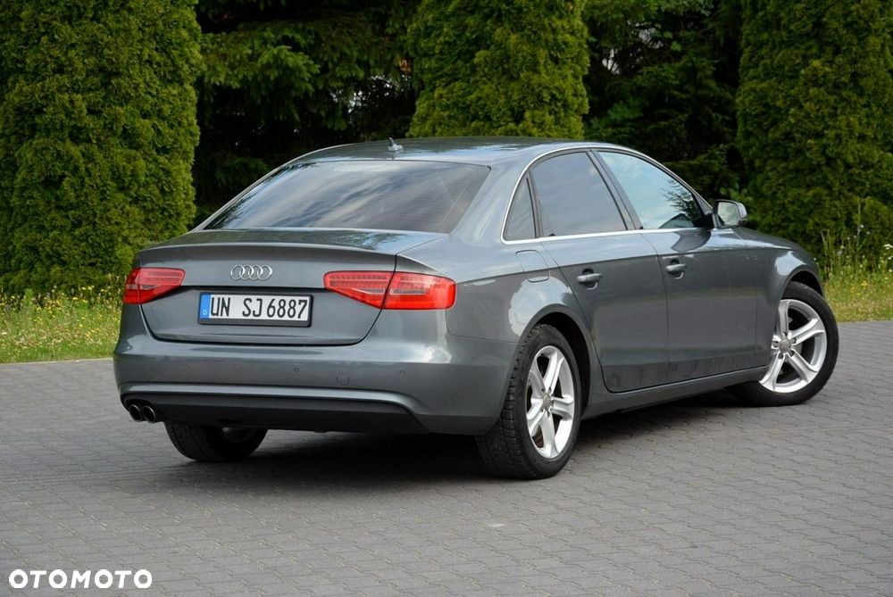 Audi A4 Limousine 2.0 TDI DPF Ambiente - 13