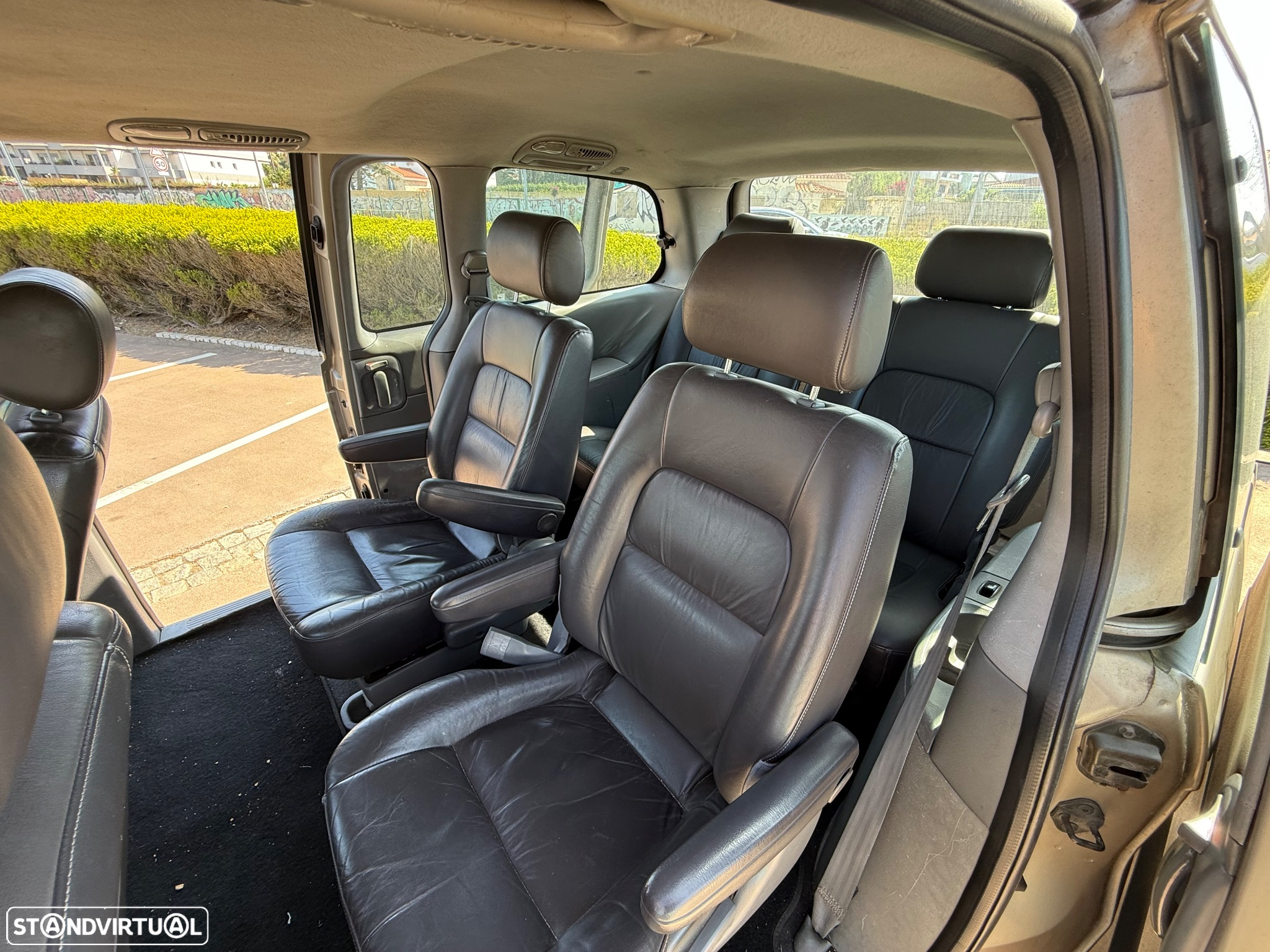 Kia Carnival 2.9 CRDi EX Top - 12