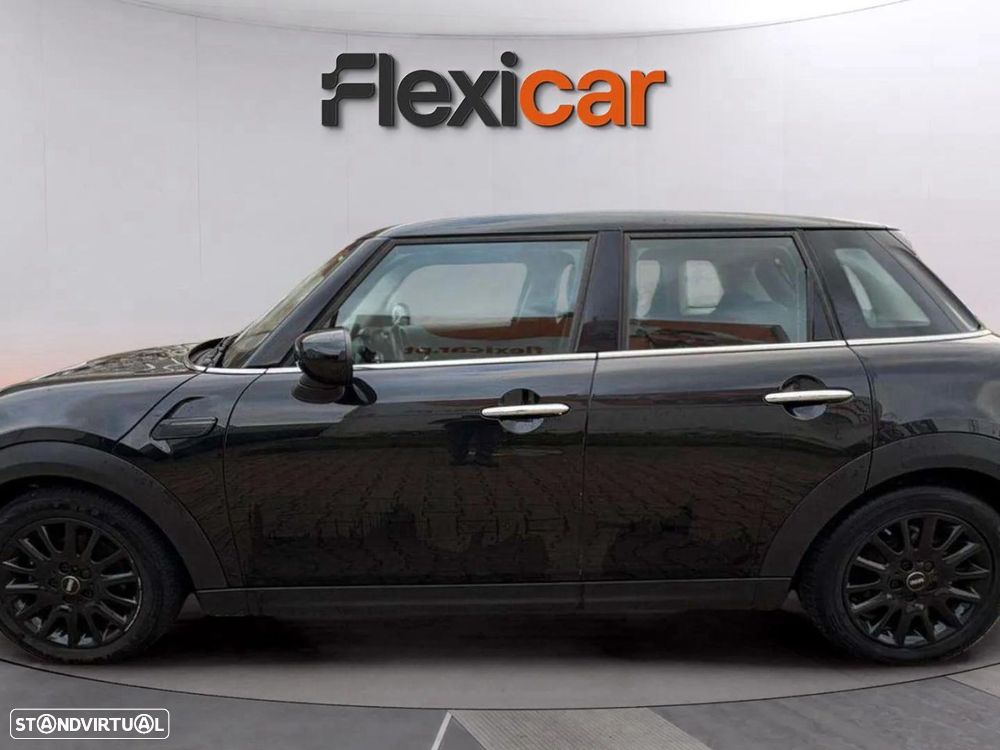 MINI 5 Portas Cooper Auto - 4