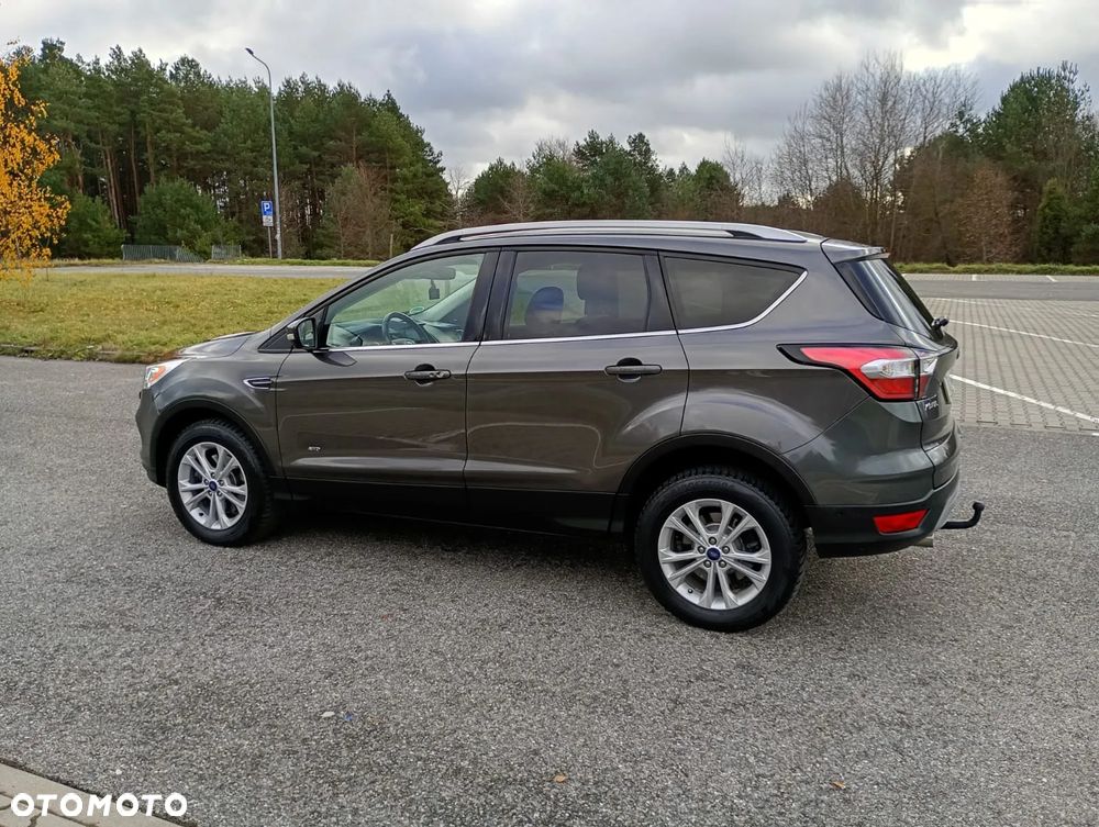 Ford Kuga 2.0 TDCi 4x4 Titanium - 40