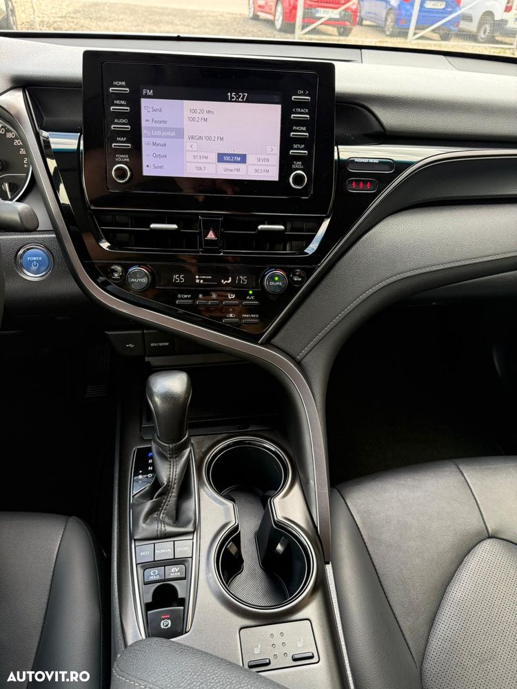 Toyota Camry 2.5 Business - 17