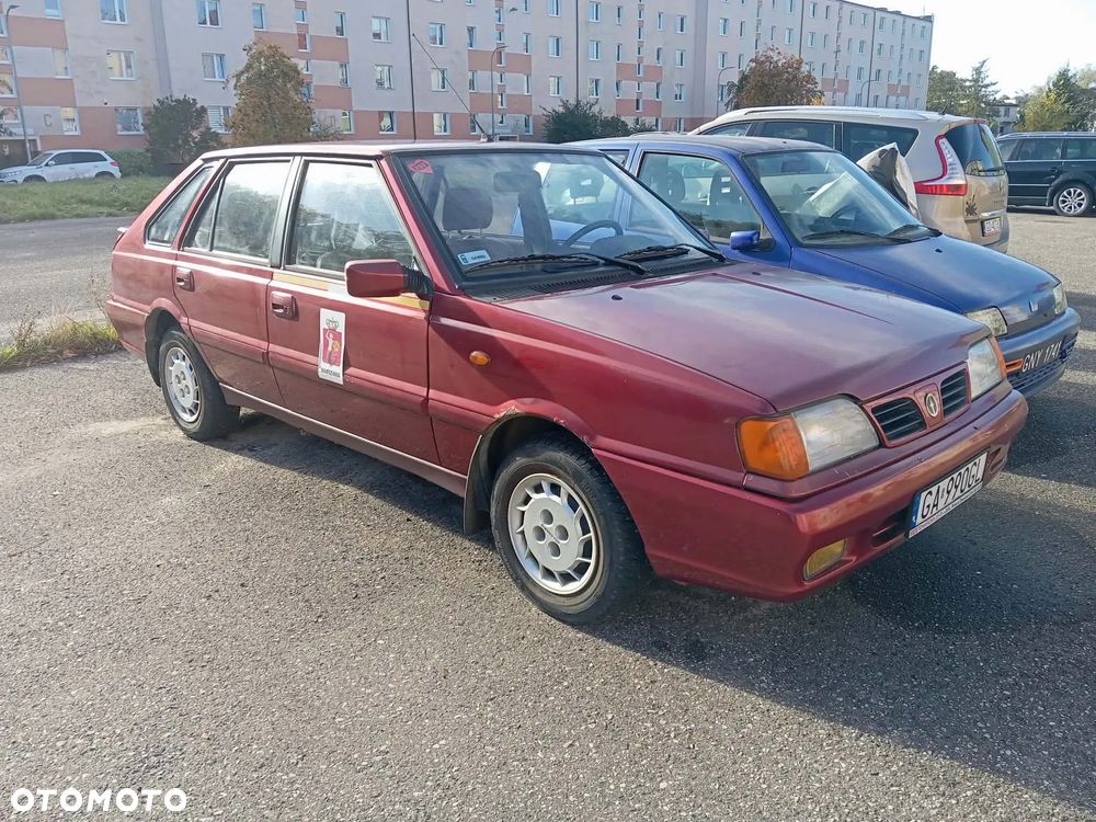 Polonez Caro - 2
