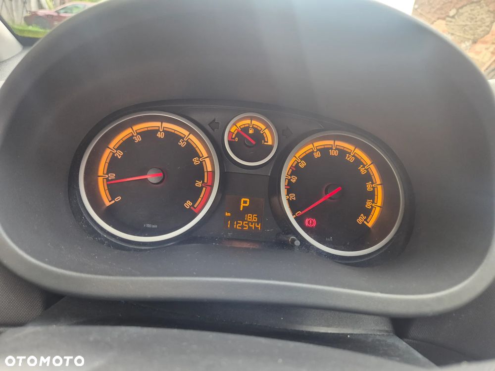 Opel Corsa - 22