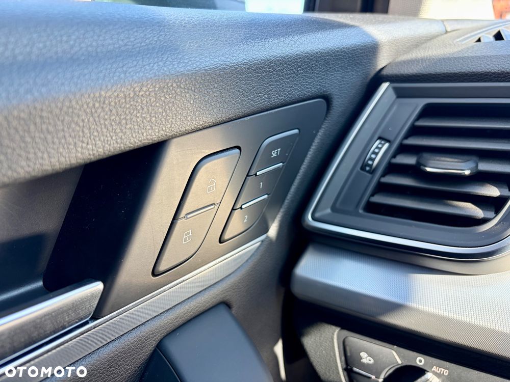 Audi Q5 40 TDI Quattro S tronic design - 23