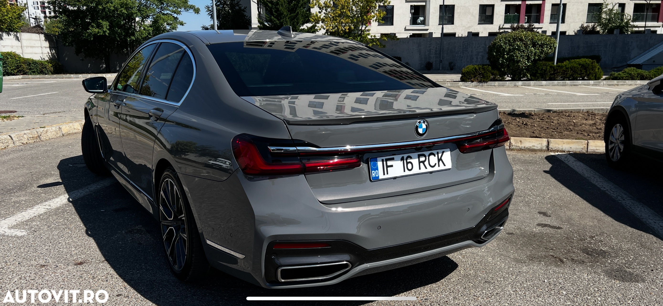 BMW Seria 7 - 12