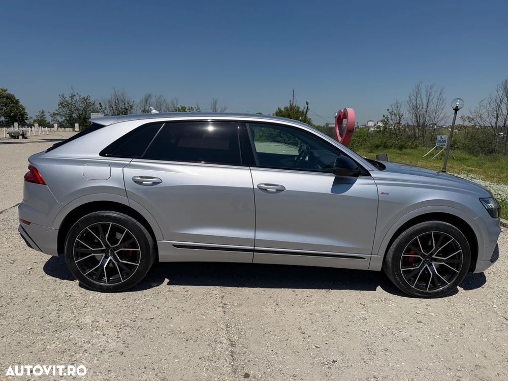 Audi Q8 - 4