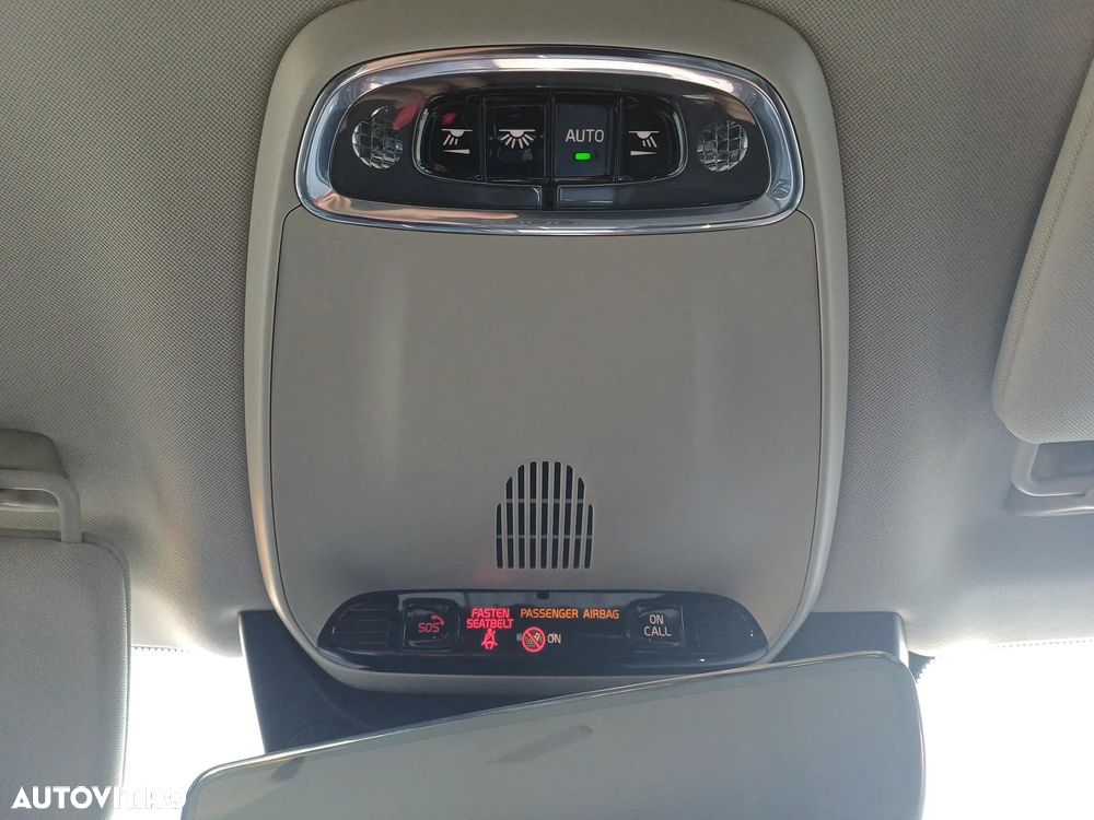 Volvo XC 90 B5 B AWD Geartronic Momentum - 16