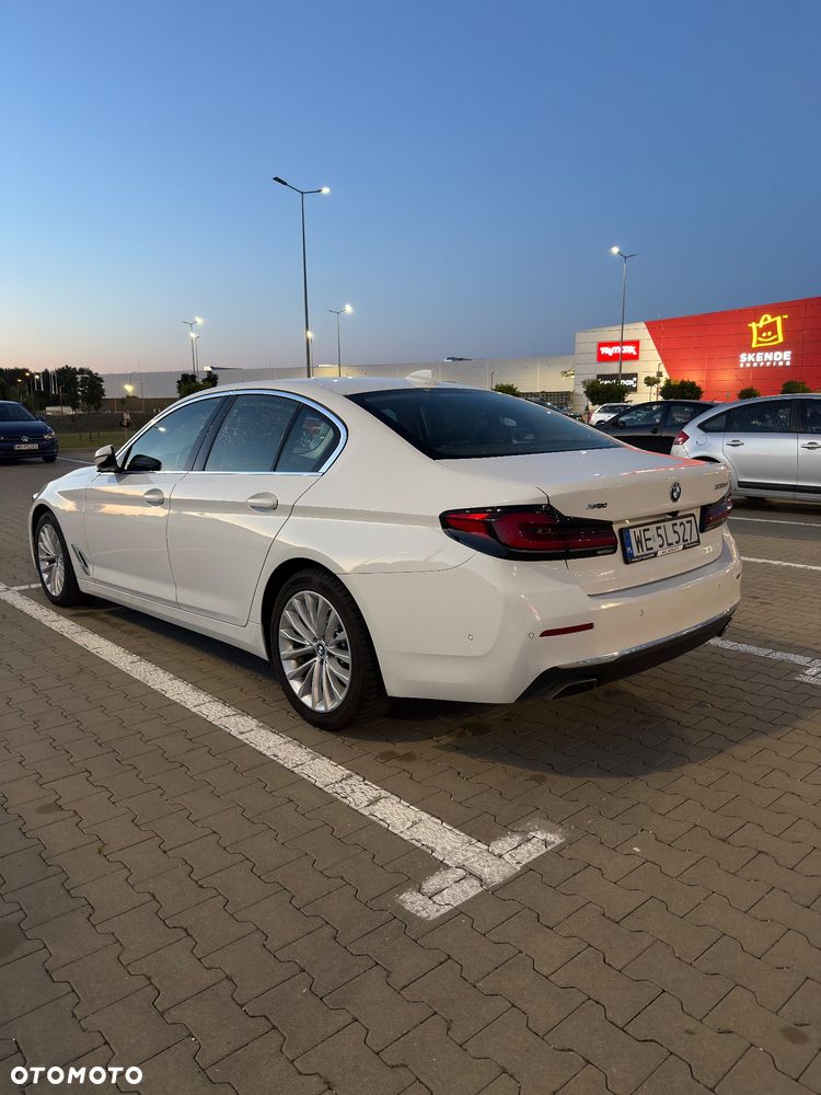 BMW Seria 5 530d mHEV Luxury Line - 4