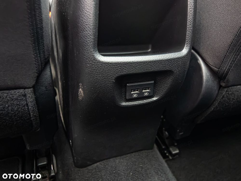 Nissan Qashqai 1.3 DIG-T N-Connecta - 23