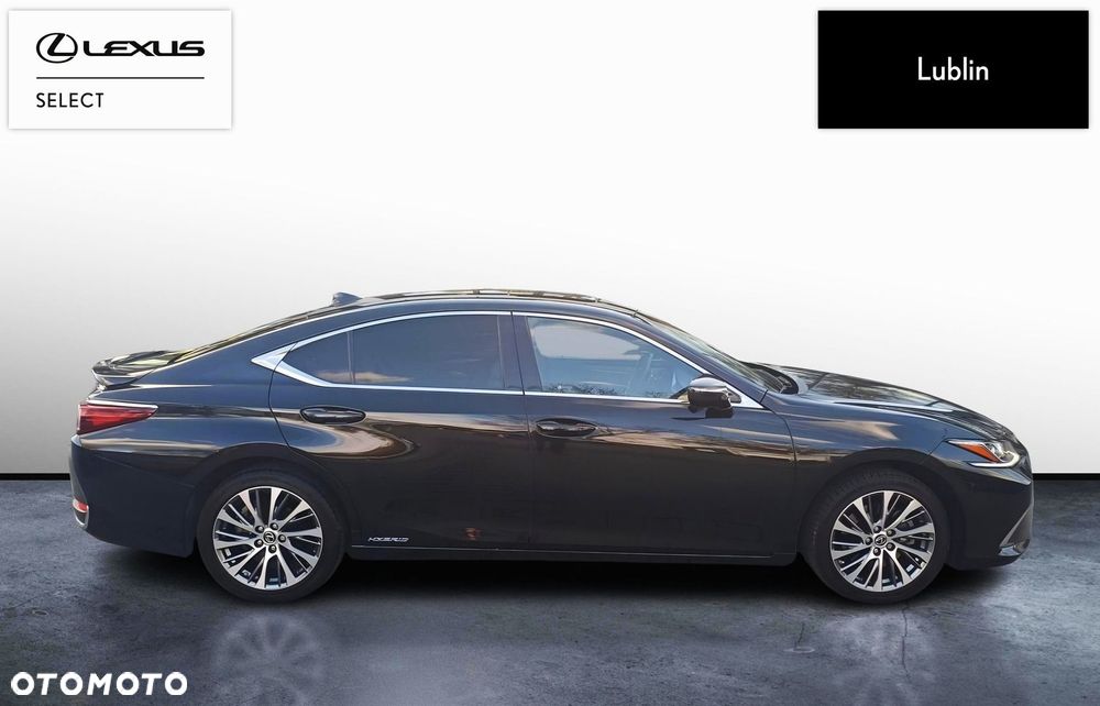 Lexus ES - 6