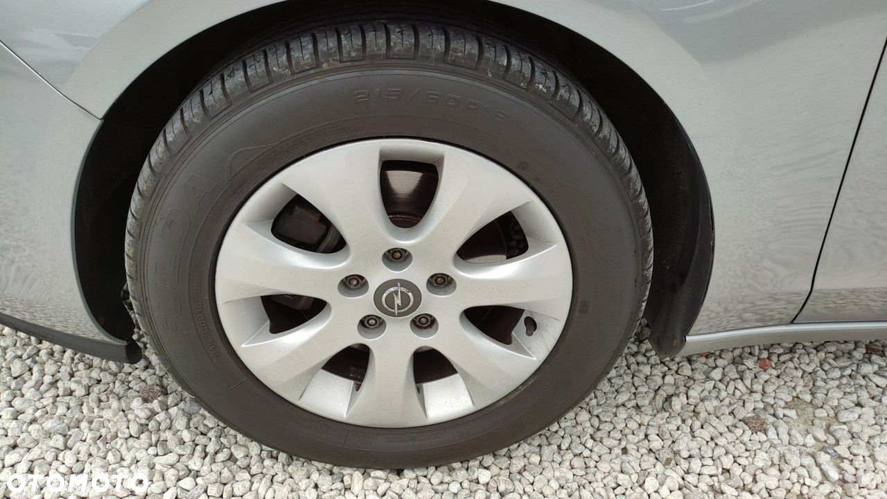 Opel Zafira - 21