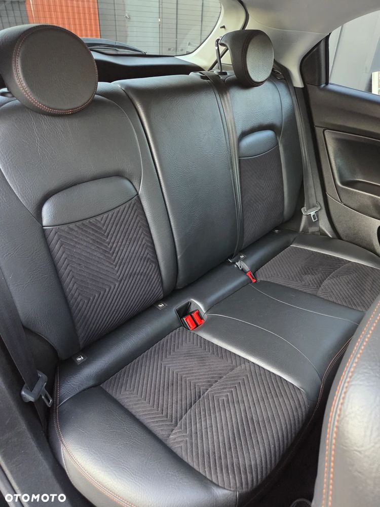 Fiat 500X 1.6 E-Torq 4x2 City Cross - 21