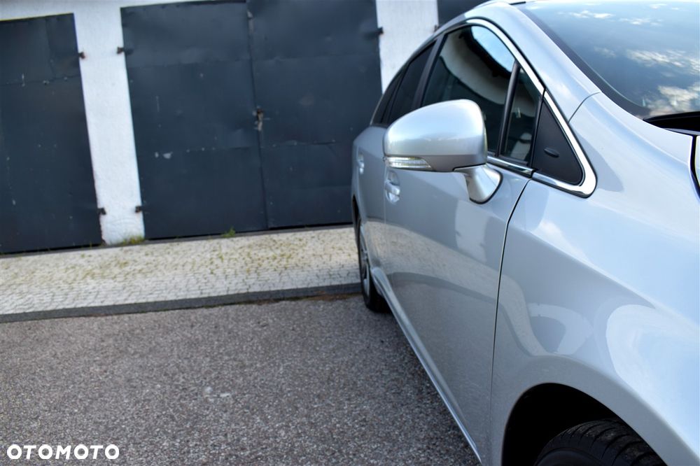 Toyota Avensis 1.8 Sol NAVI - 5