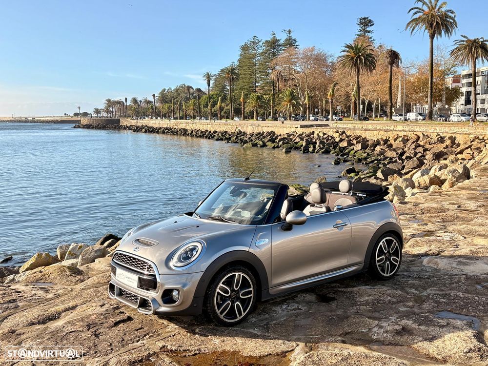 MINI Cabrio Cooper SD Auto Desportiva - 2