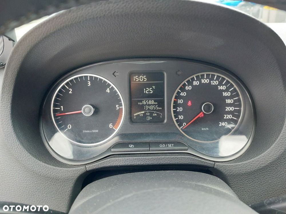 Volkswagen Polo - 18
