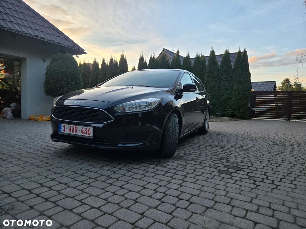 Ford Focus 1.6 TDCi DPF Start-Stopp-System SYNC Edition - 2
