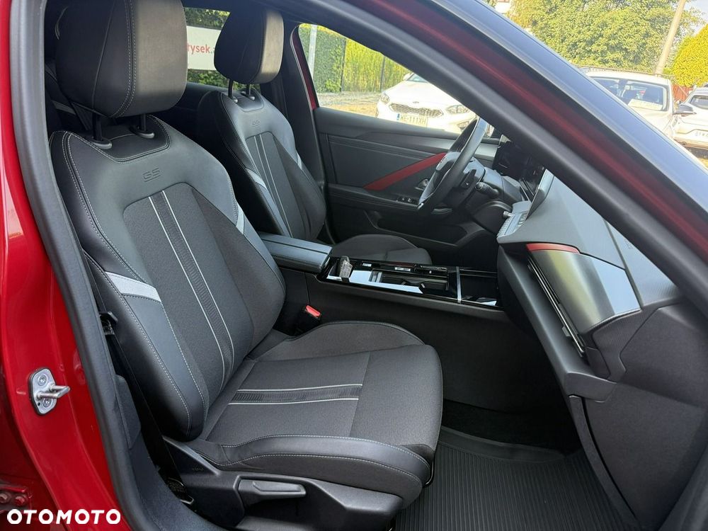 Opel Astra 1.6 T Plug-in Hybrid GS Line - 26