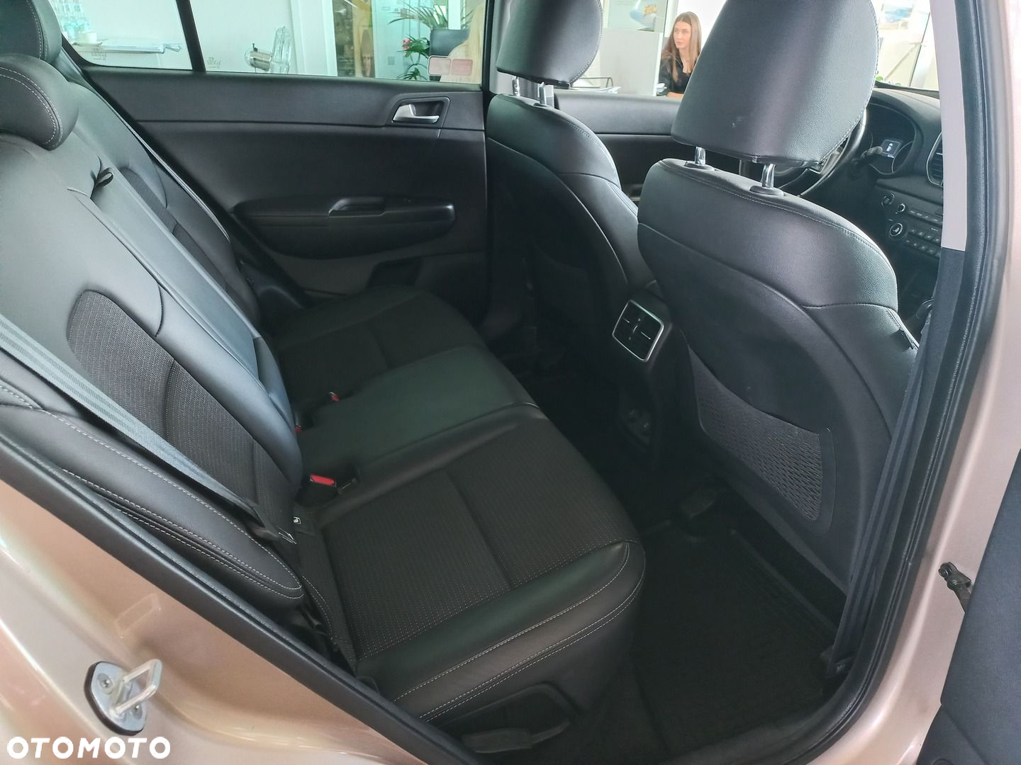 Kia Sportage 1.6 GDI L 2WD - 20