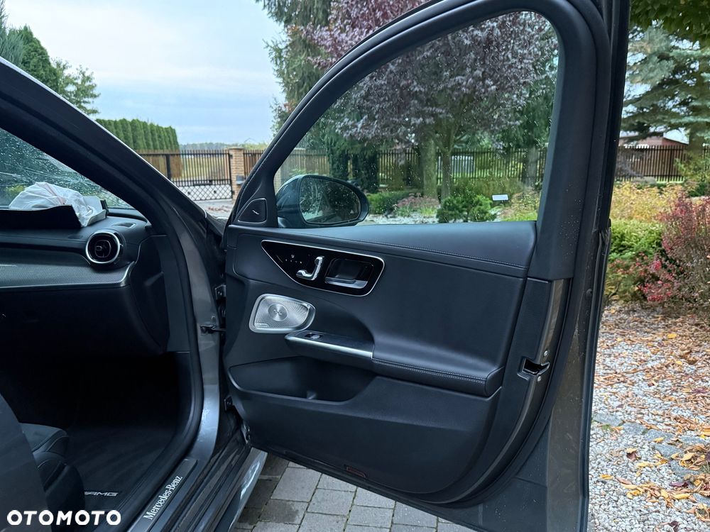 Mercedes-Benz Klasa C 220 d mHEV 4-Matic AMG - 31