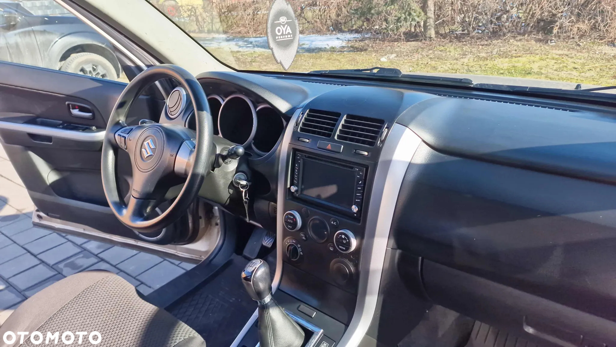 Suzuki Grand Vitara 2.0 Comfort - 16
