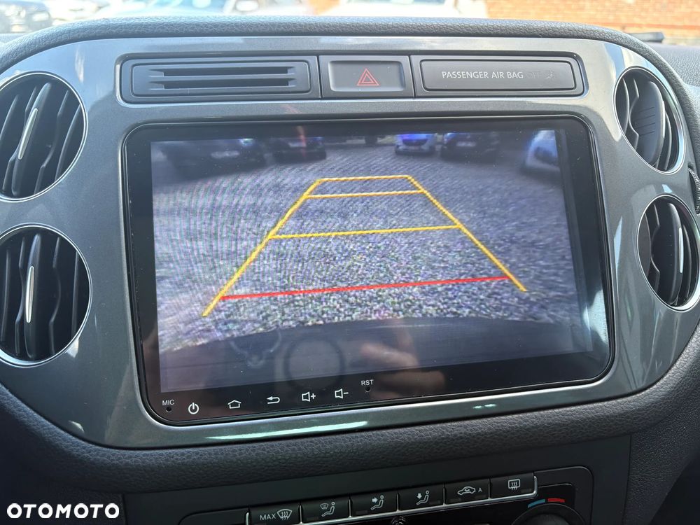 Volkswagen Tiguan 2.0 TDI DPF BlueMotion Technology Exclusive - 21