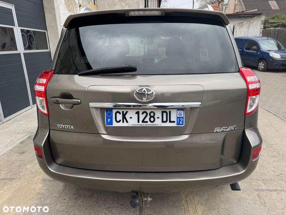Toyota RAV4 - 34