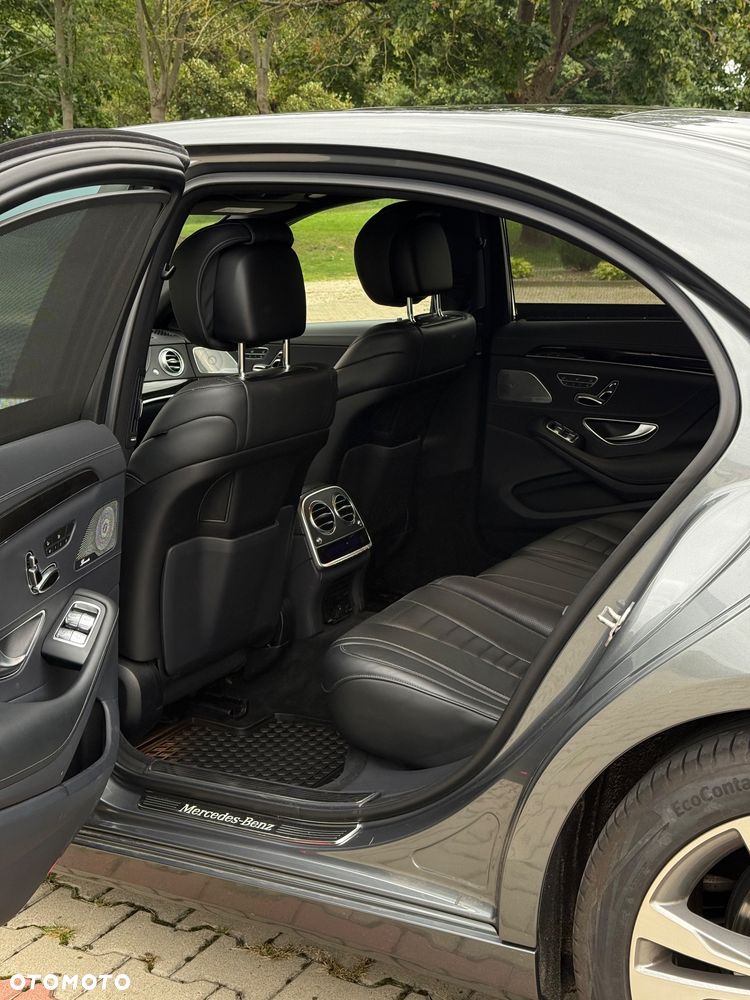 Mercedes-Benz Klasa S 350 d 4-Matic L 9G-TRONIC - 16