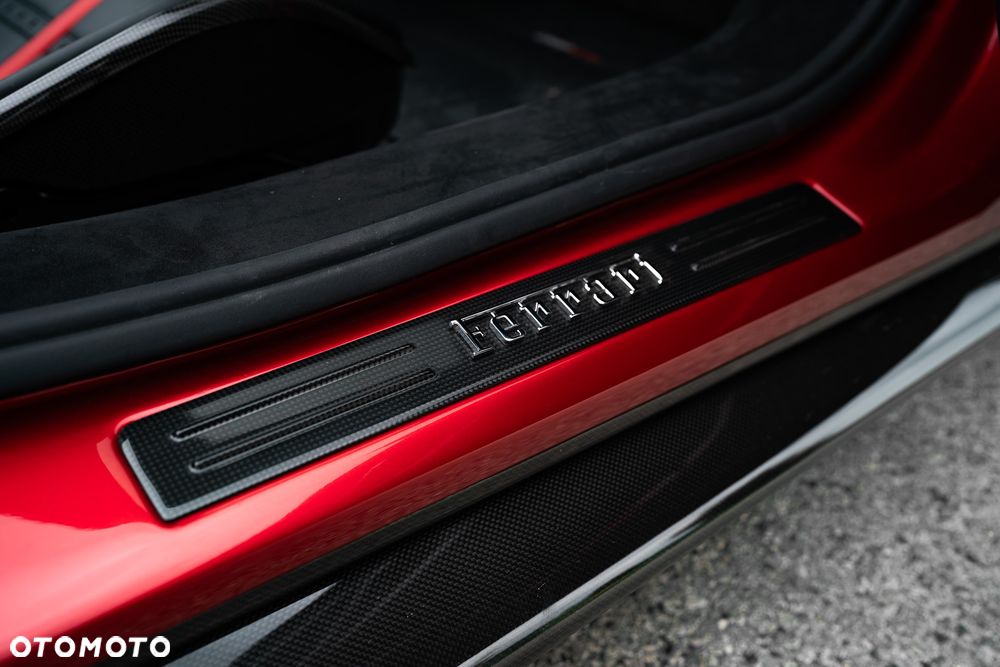 Ferrari 296 GTS - 27