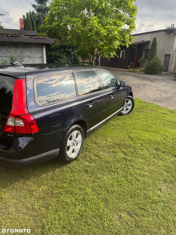Volvo V70 2009 photo 4