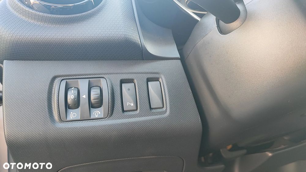 Renault Clio TCe 90 Luxe - 27