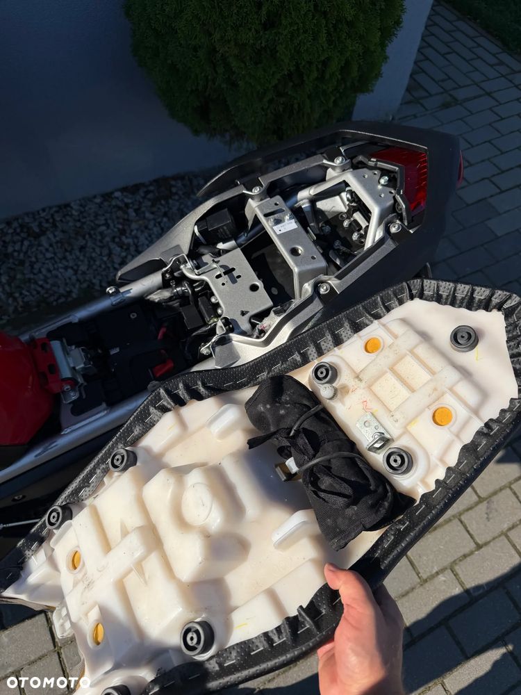 Yamaha XJ - 41