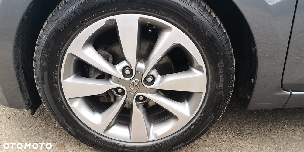 Hyundai i20 blue 1.2 Advantage+ - 33