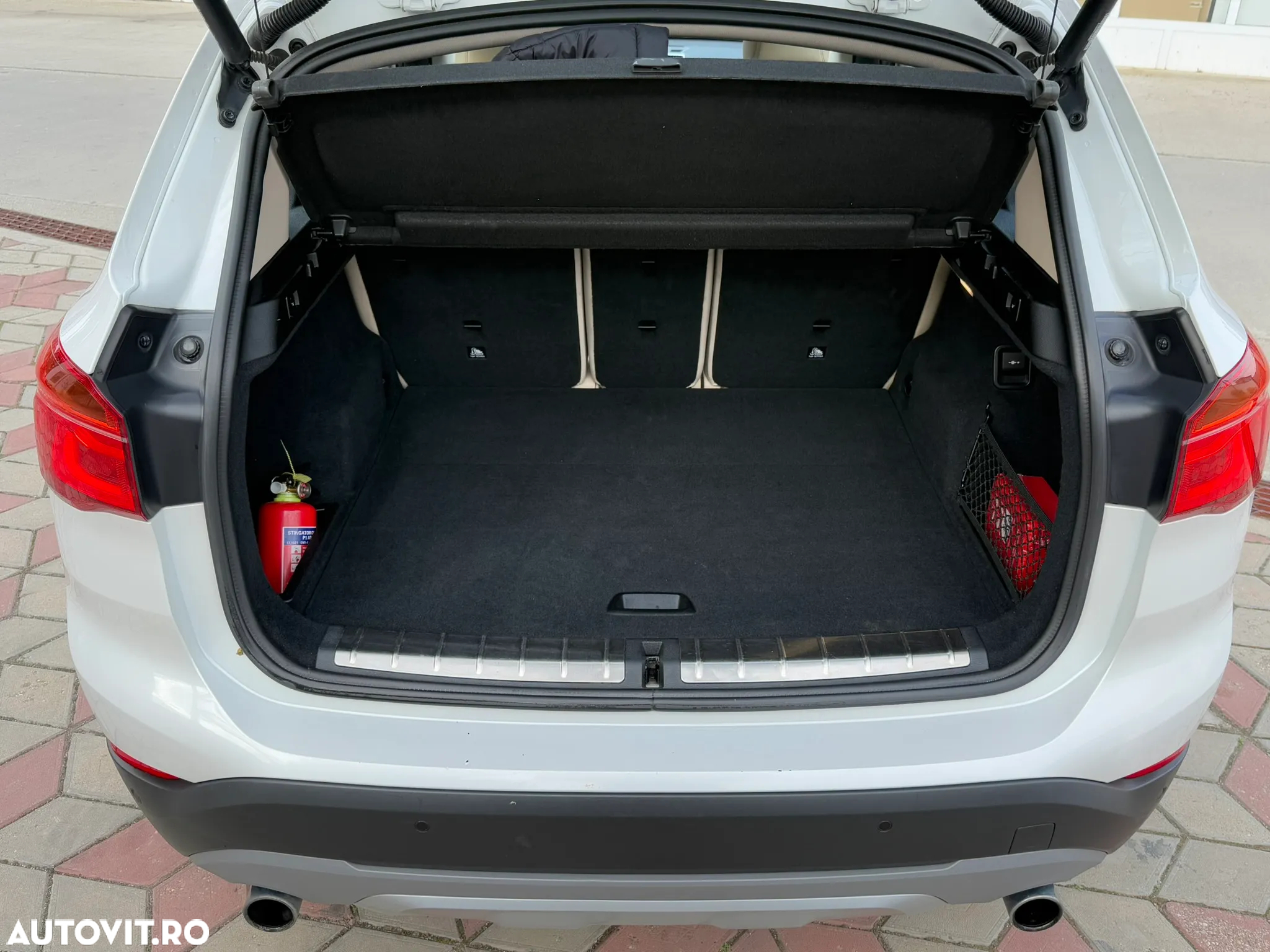 BMW X1 xDrive25d AT xLine - 9