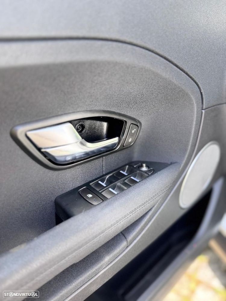 Land Rover Range Rover Evoque 2.2 DW12C Prestige - 22