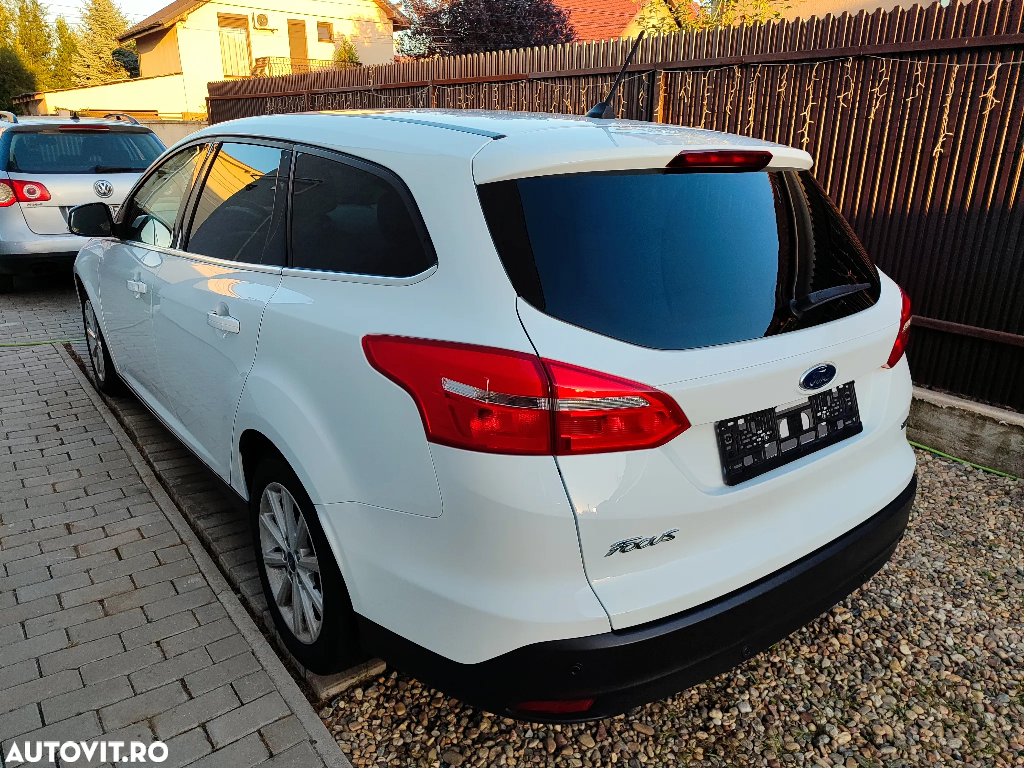 Ford Focus 1.0 EcoBoost Start-Stopp-System COOL&CONNECT DESIGN - 5