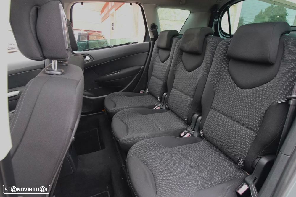 Peugeot 308 SW 1.6 HDi Premium CVM6 - 17